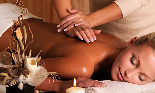 Kursevi nege lepote: Relaks masaža, praksa u internim prostorijama - osnovni nivo