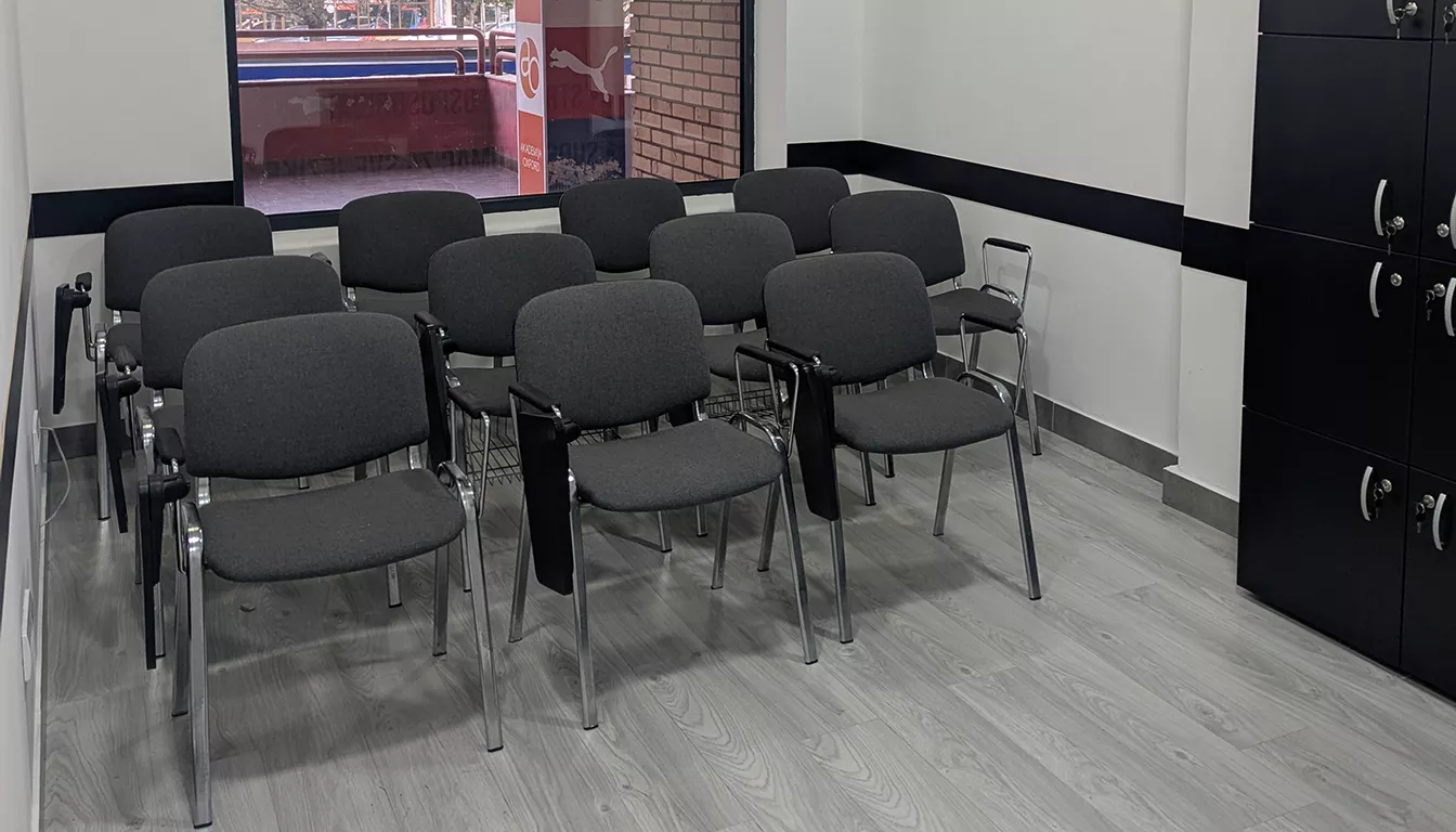 Škola jezika Paraćin - Akademija Oxford