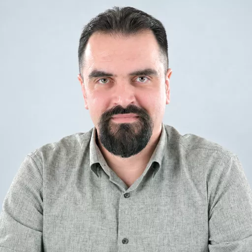 Vladimir N. — Predavač