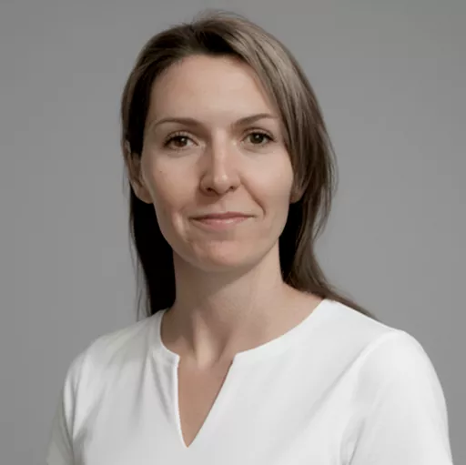 Anita B. — Akademija Oxford Anita B.