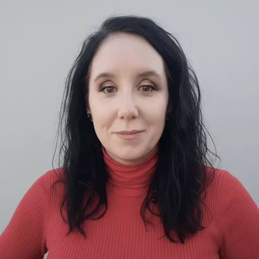 Emese Č. — Akademija Oxford Emese Č.