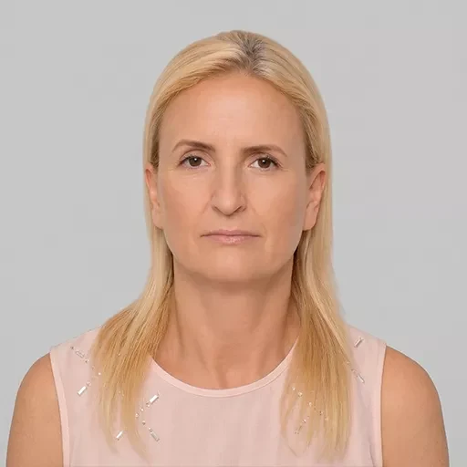 Tatjana V. — Sudski tumač u Akademiji Oxford Tatjana V.