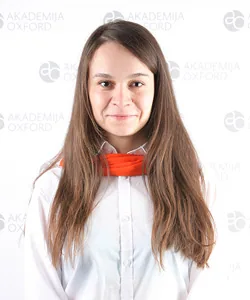 Marija — Profesor engleskog, Akademija Oxford Beograd