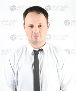 Miloš — Profesor informatike, Akademija Oxford Beograd