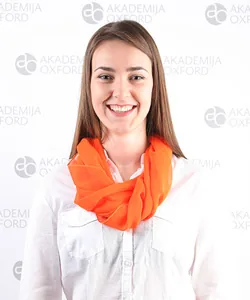 Vera — Profesor engleskog, Akademija Oxford Beograd