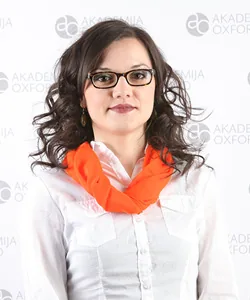 Bojana — Profesor engleskog, Akademija Oxford Čačak