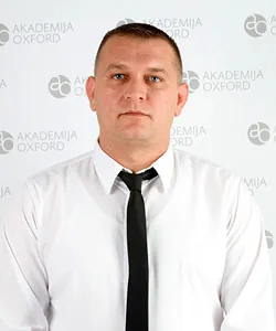 Rade — Marketing menadžer, Akademija Oxford Jagodina