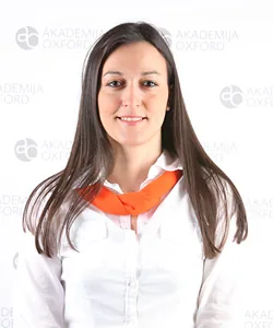 Mirjana — Profesor francuskog, Akademija Oxford Kragujevac