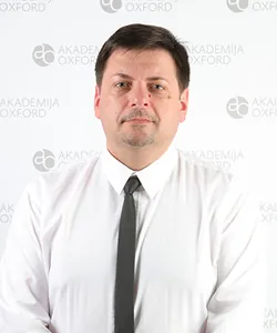 Vojislav — Profesor informatike, Akademija Oxford Kragujevac
