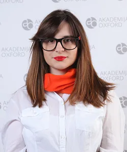 Jovana — Profesor grčkog, Akademija Oxford Kraljevo