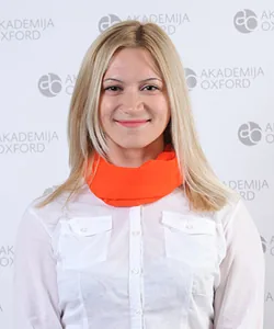 Sanja — Profesor francuskog, Akademija Oxford Kraljevo