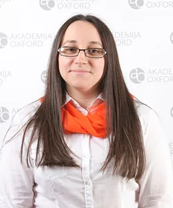 Jasmina — Profesor engleskog, Akademija Oxford Novi Sad