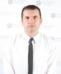 Bojan — Profesor daktilografije, Akademija Oxford Paraćin