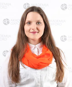 Tamara — Profesor italijanskog, Akademija Oxford Požarevac