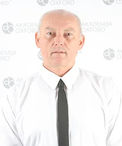 Duško — Profesor informatike, Akademija Oxford Šabac