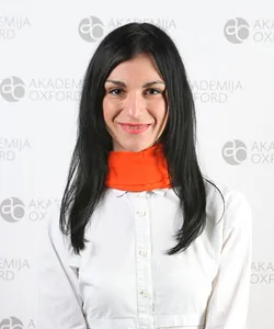Katarina — Profesor nemačkog, Akademija Oxford Subotica
