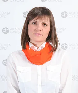 Ana — Profesor francuskog, Akademija Oxford Vranje