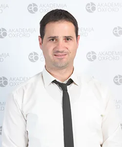 Dejan — Profesor informatike, Akademija Oxford Vranje