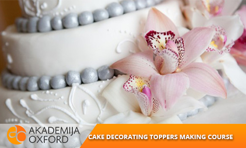 course for Cake decorating toppers making