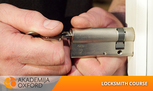 Professional trainings and courses locksmith
