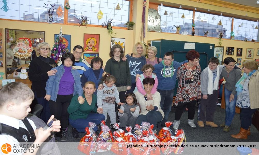 Jagodina - Uručenje paketića deci sa Daunovim sindromom 29.12.2015. Jagodina - Uručenje paketića deci sa Daunovim sindromom 29.12.2015.